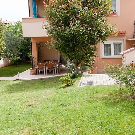 Lejlighed With Parking Space Vinkuran, Pula - 21016 Medulin